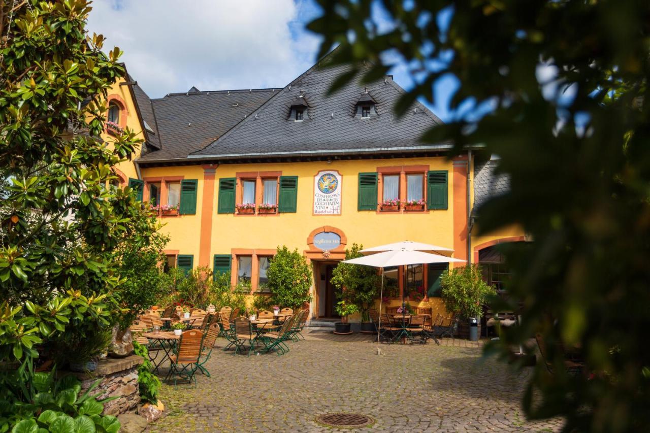 Hostal Bio-Weingut Staffelter Hof Kröv Exterior foto