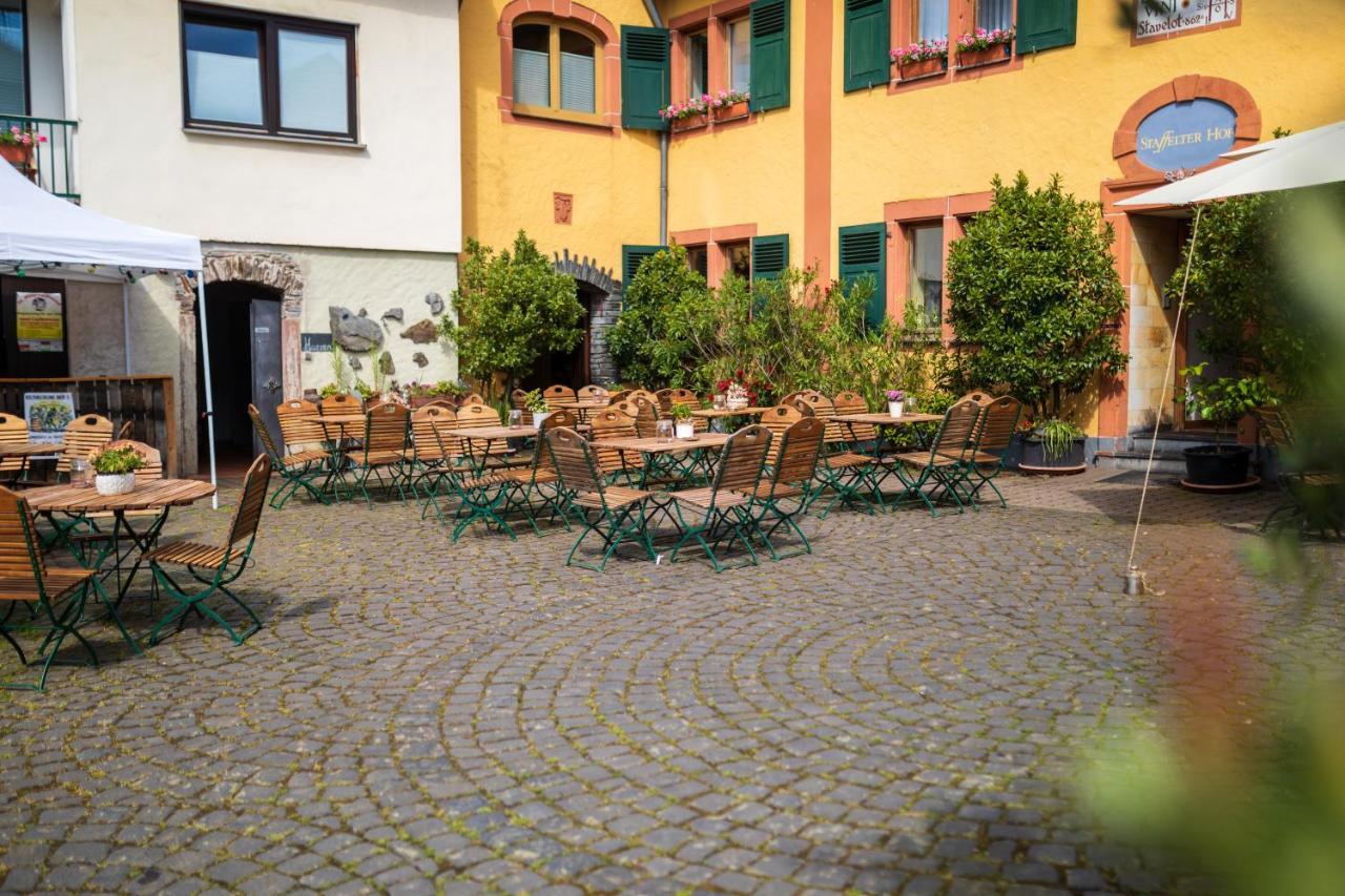 Hostal Bio-Weingut Staffelter Hof Kröv Exterior foto